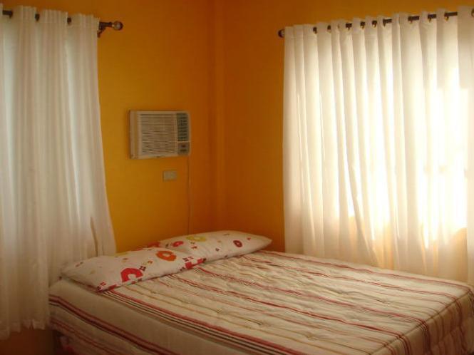 Amboy Hometel Basco Exterior photo